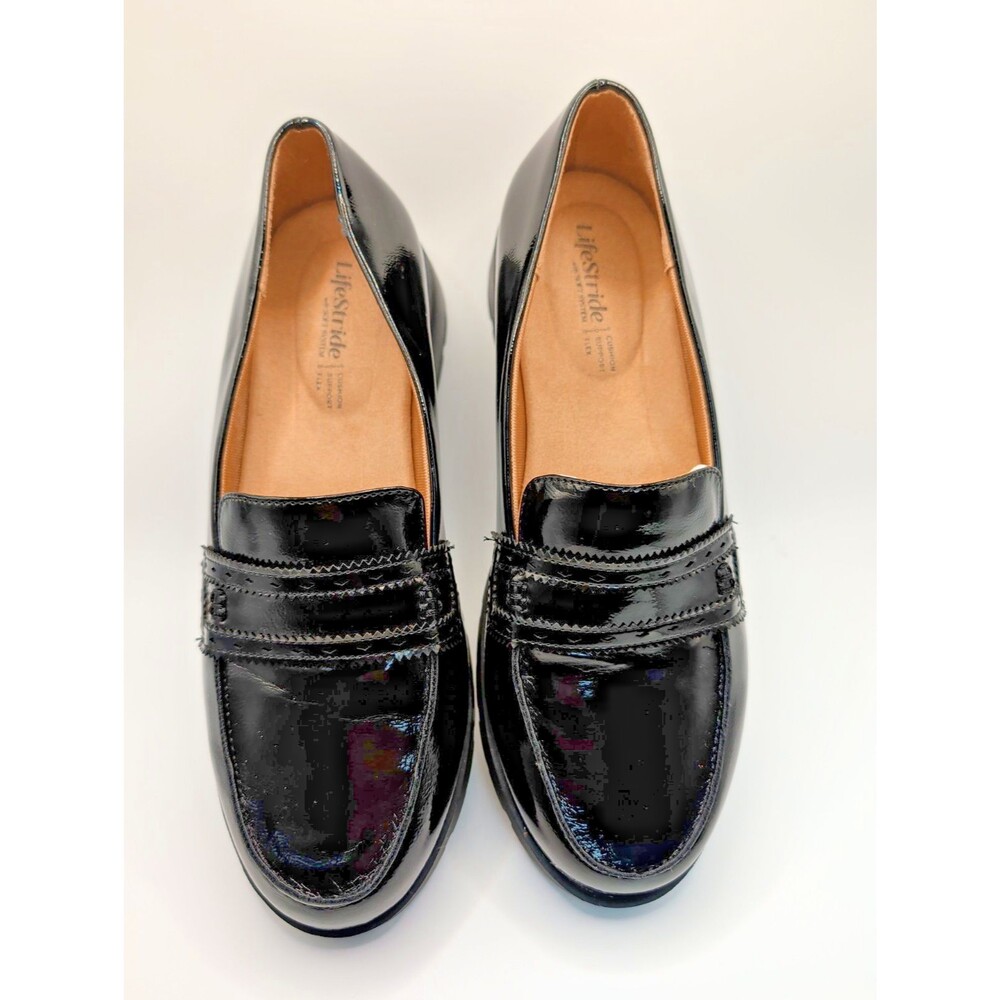 LifeStride London, Black Raindrop women's Loafers in size 8.5 W